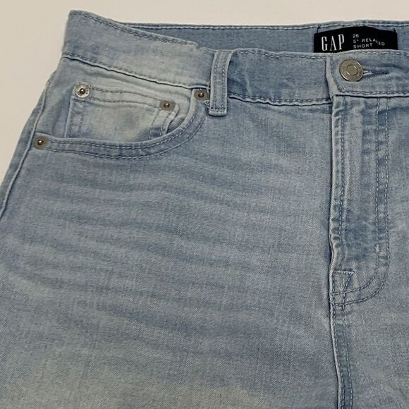 GAP Denim Frayed Light Wash 5" Relaxed Short - Picture 4 of 6